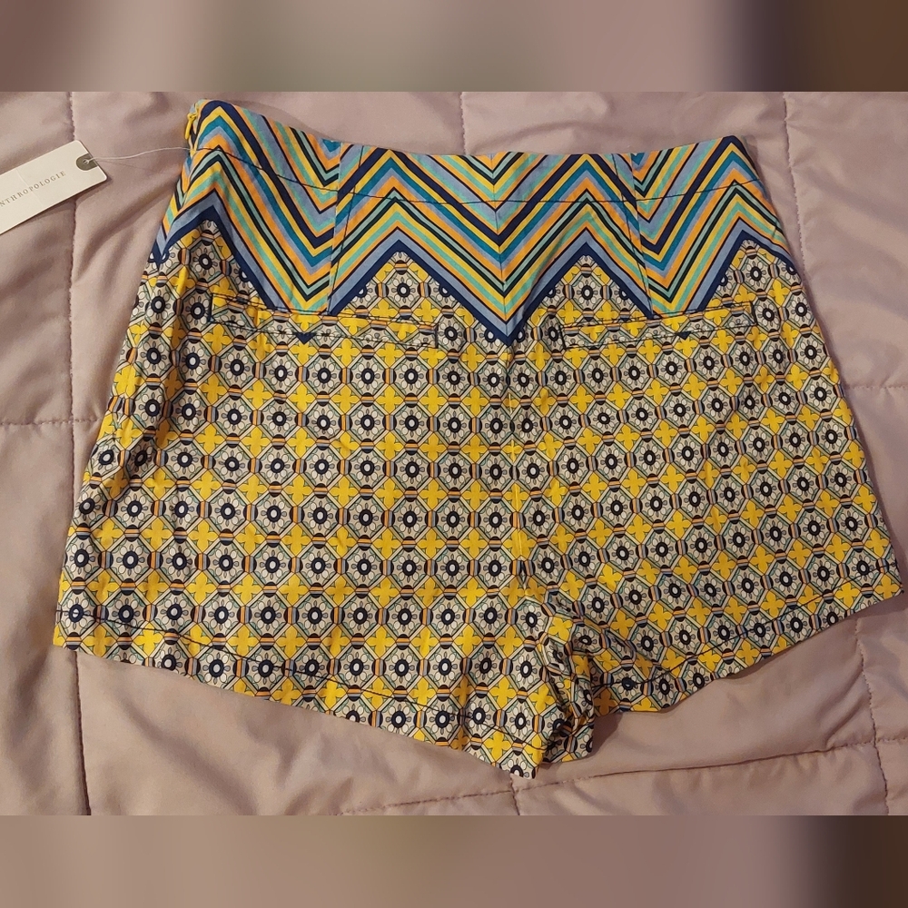 Anthropologie Colorful Geo Printed High Rise Relaxed Shorts - Picture 4 of 8